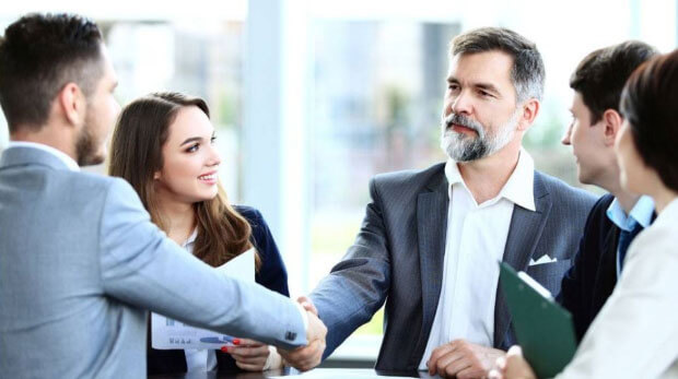 面试官是熟人该怎么做?(图1) 面试攻略